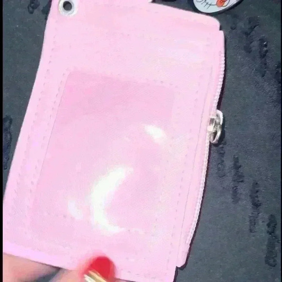 NEW Hello Kitty Lanyard & Badge ID Holder - Cute & Functional! - Picture 4 of 5